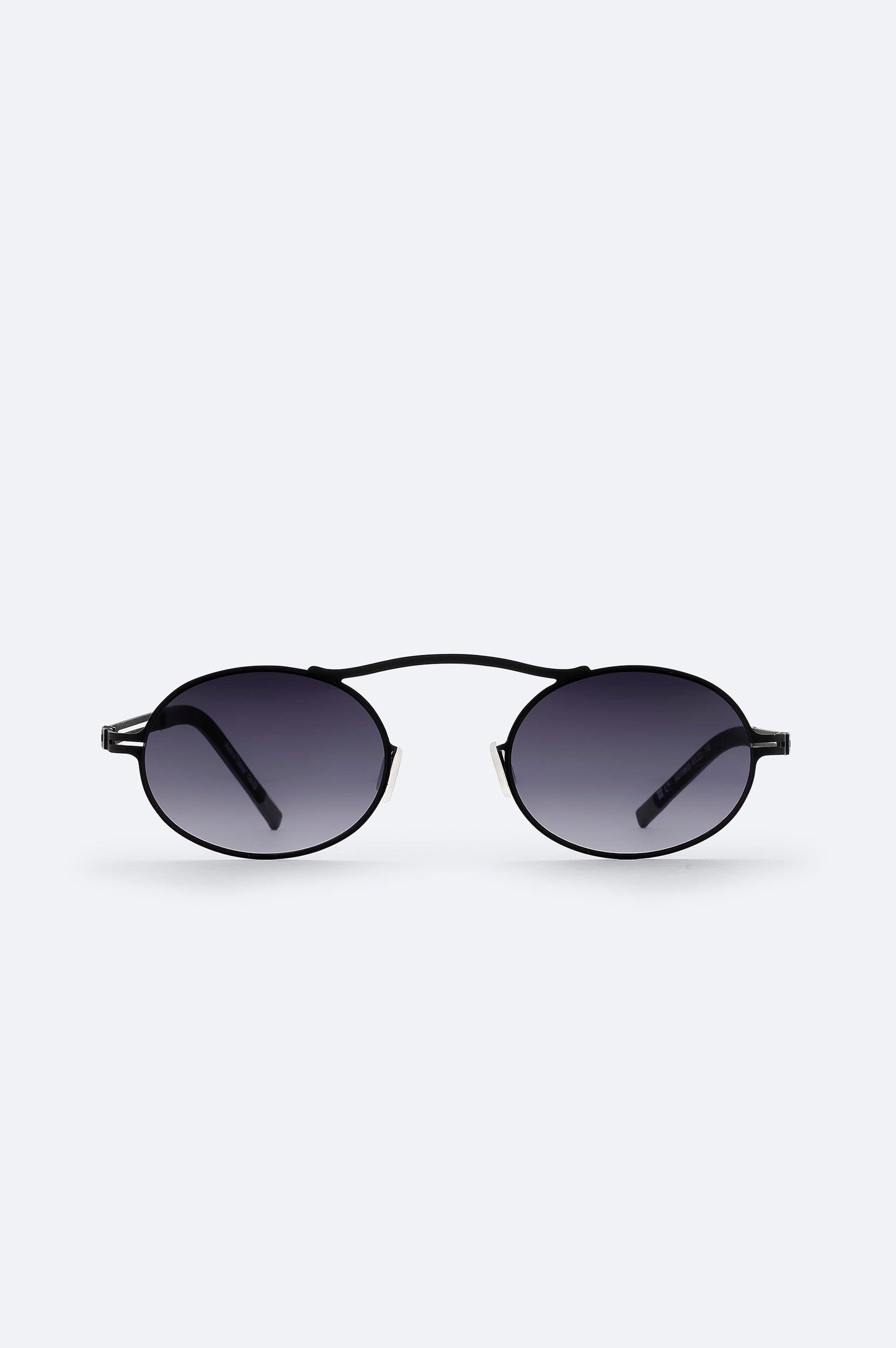 Black Handmade Round Sunglasses – UV400 Gradient Lenses