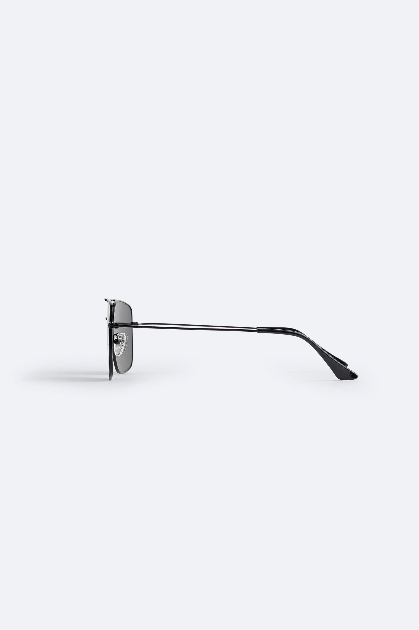Men’s Black Polarized Rectangular Sunglasses – Matte Frame