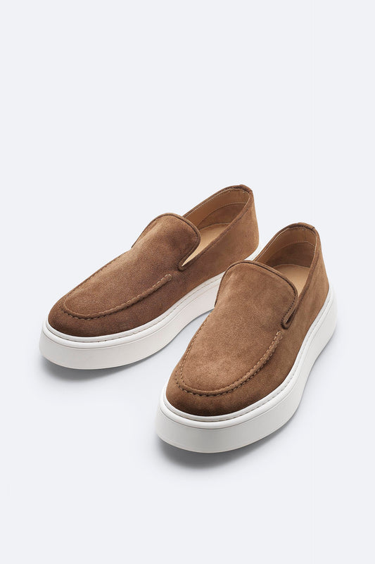 Brown Suede Loafers – Lightweight Comfort