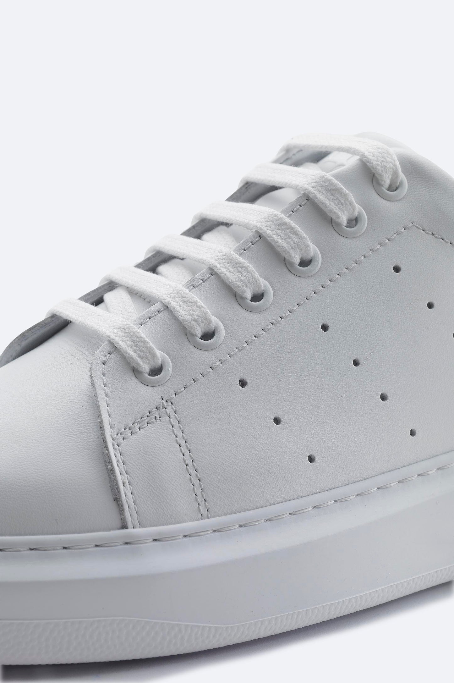 White Leather Casual Sneakers