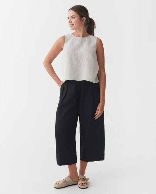 Natural Stone Linen Split Back Top – Sleeveless & Hip-Length