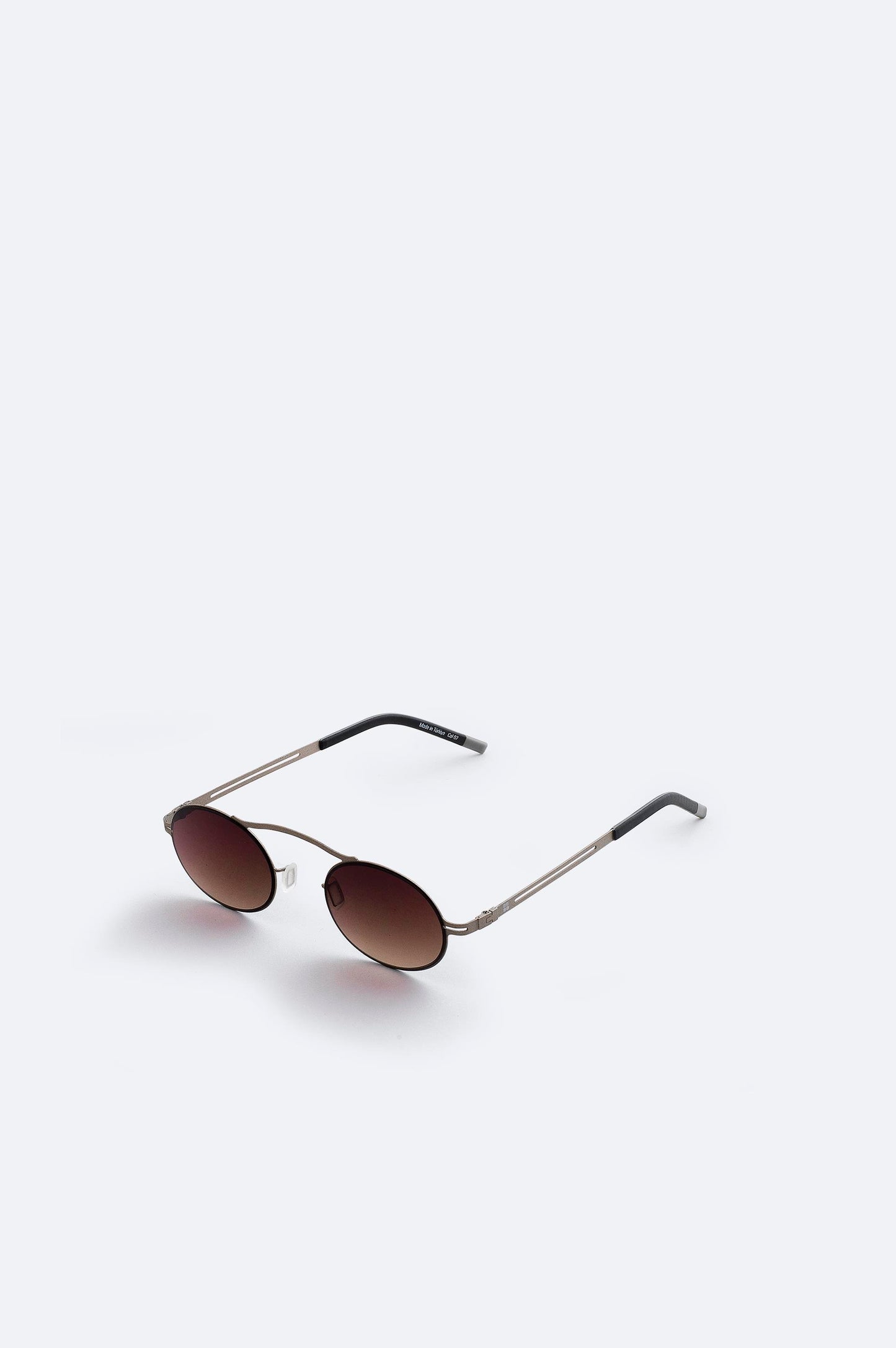 Brown Handmade Round Sunglasses – UV400 Gradient Lenses