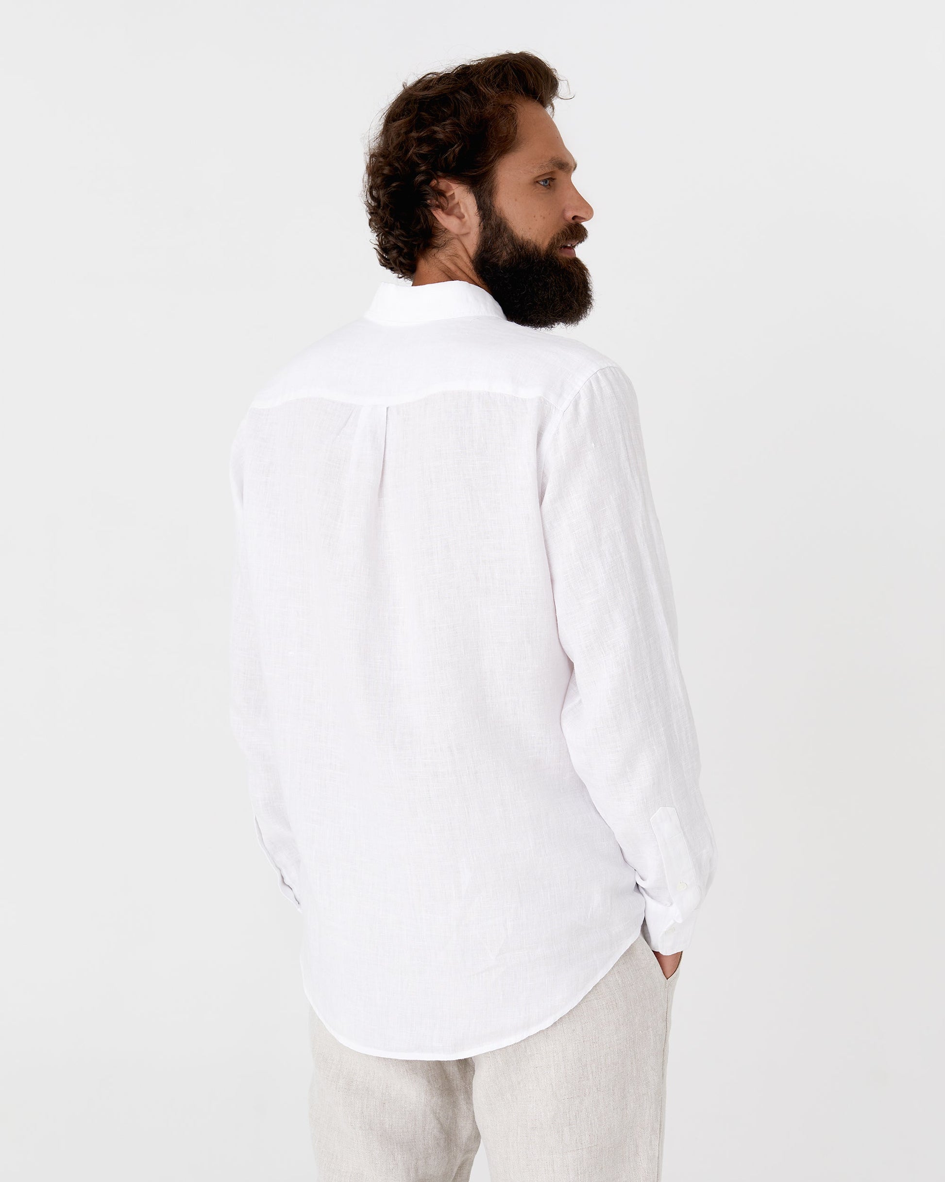 Classic White Linen Shirt for Men with Modern Fit and Long Sleeves – Soft, Comfortable, Versatile 3