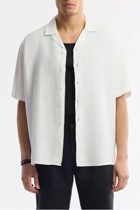 Front view of men's white linen camp collar shirt – Swiftyle