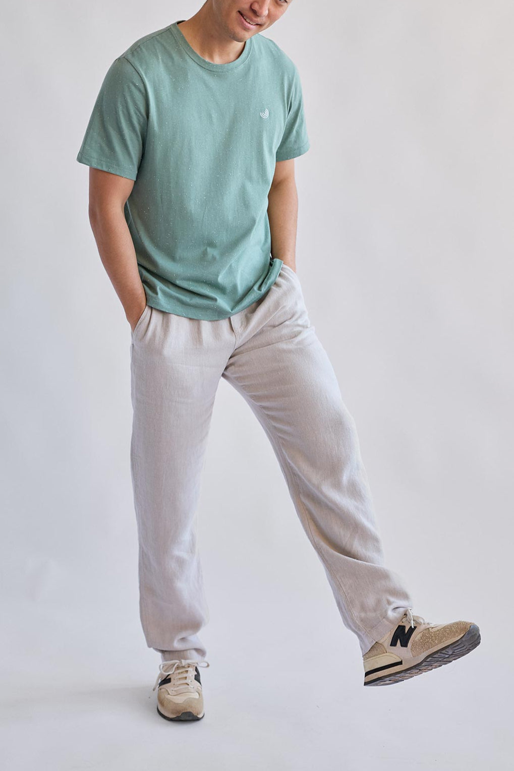 Beige Linen Drawstring Waist Pants – Relaxed Fit