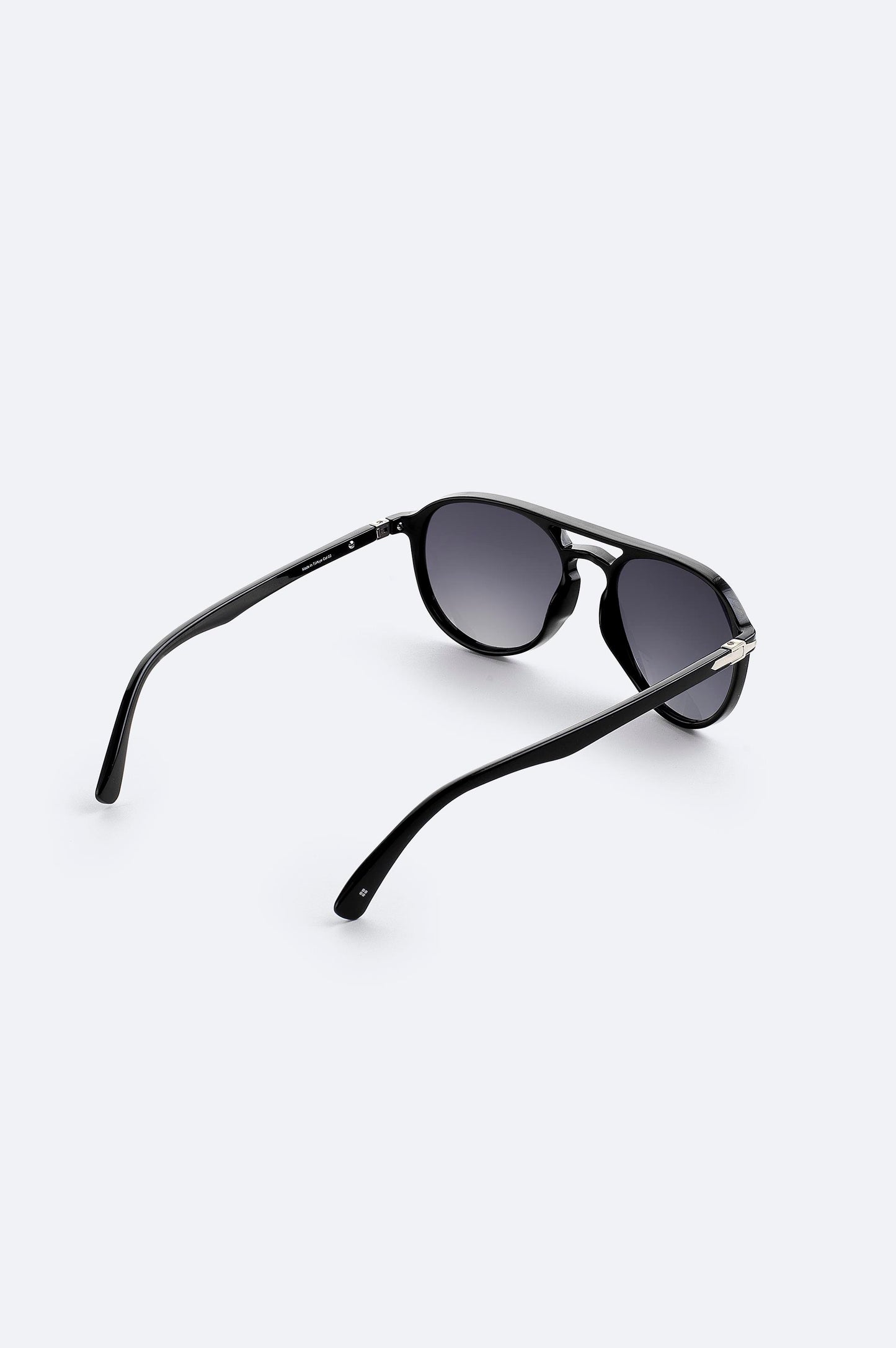 Men’s Black Aviator Sunglasses – Drop Frame Design