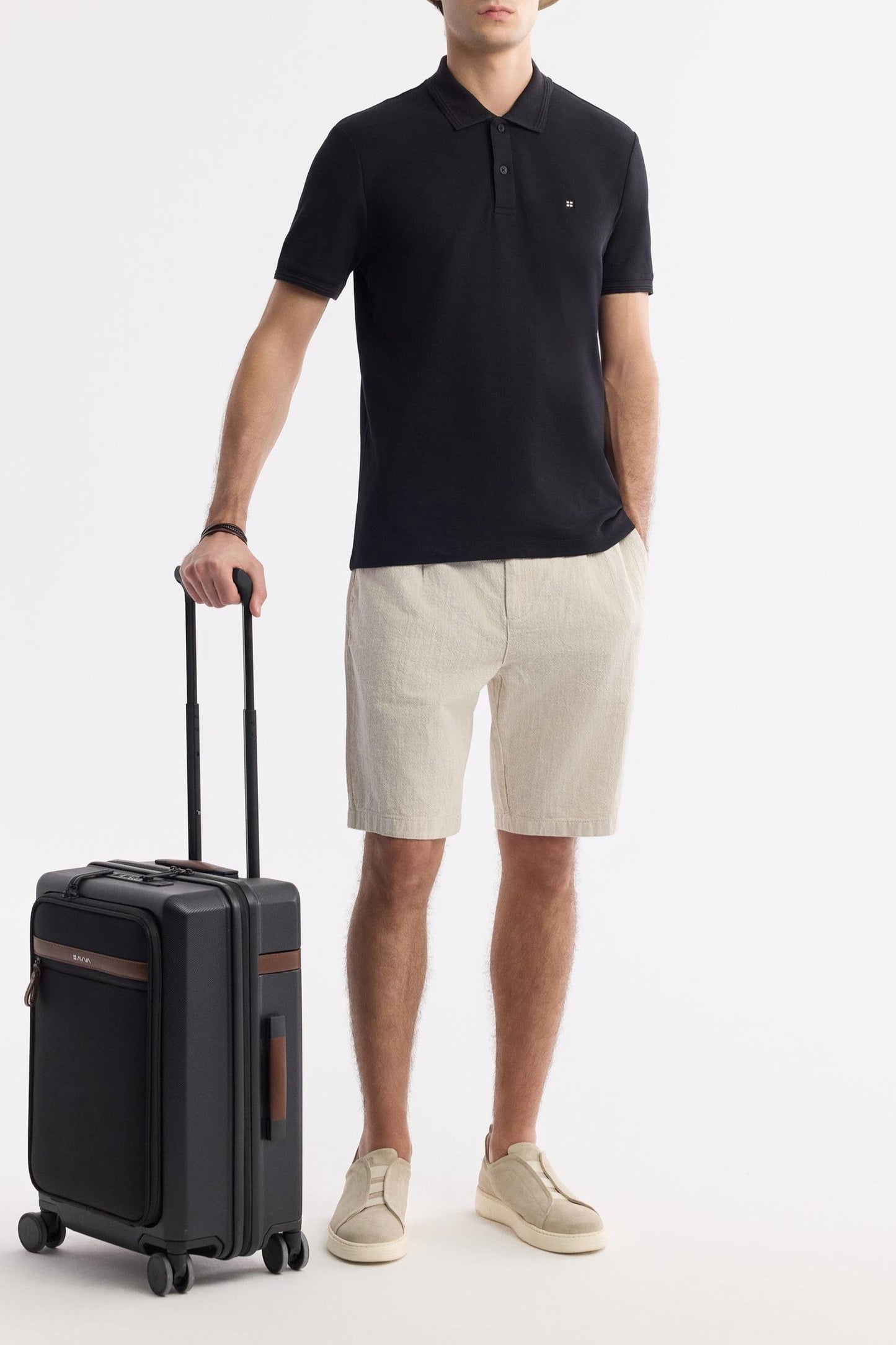 Black Cotton Polo T-shirt – Anti-Curl Collar