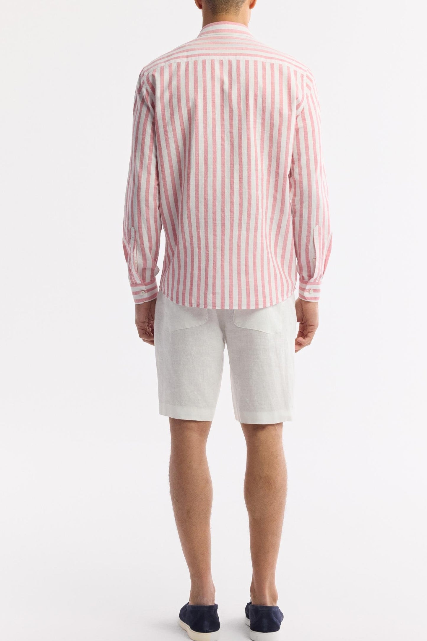 Rear view of men's pink striped cotton shirt – relaxed look