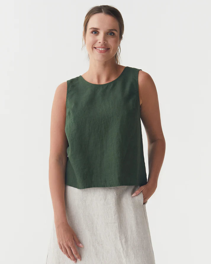 Green Linen Split Back Top – Sleeveless & Hip-Length